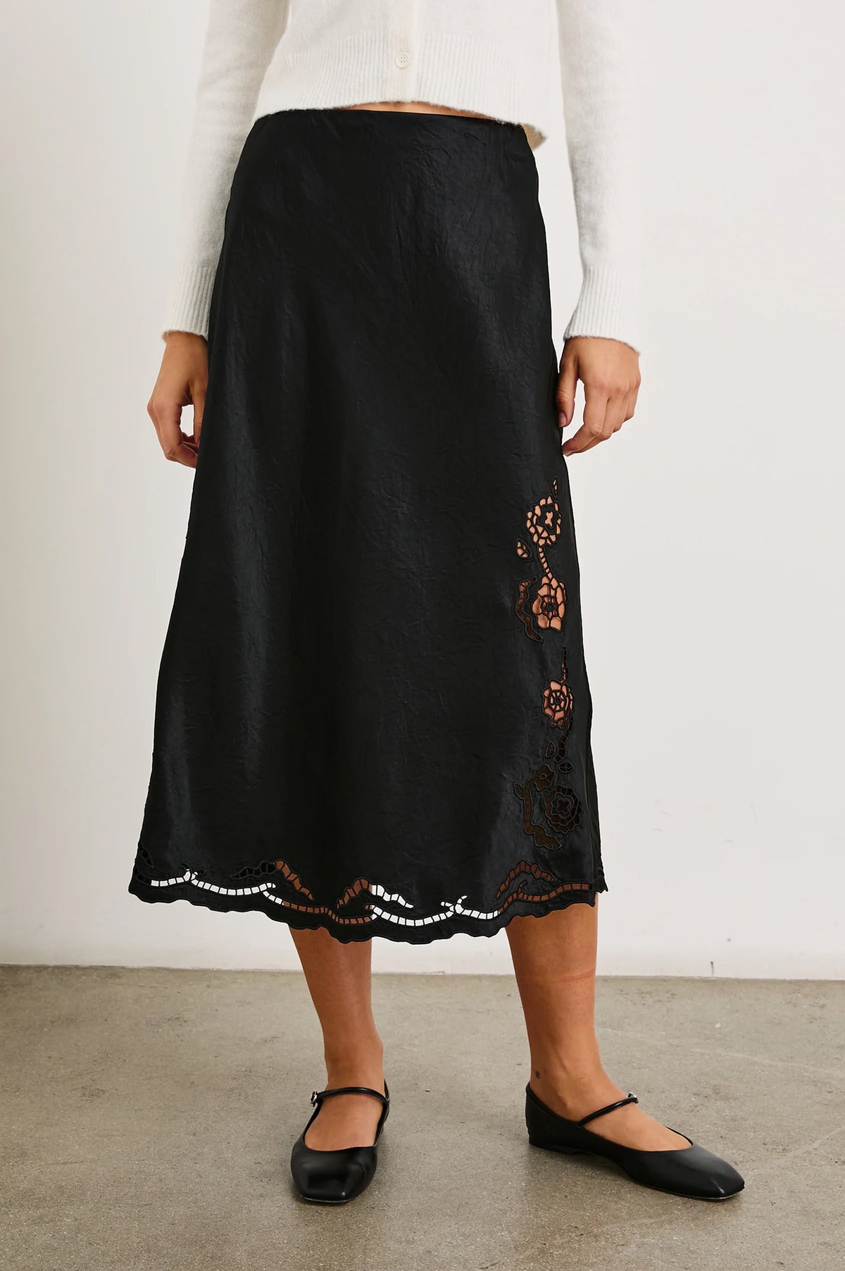 Anya Black Eyelet