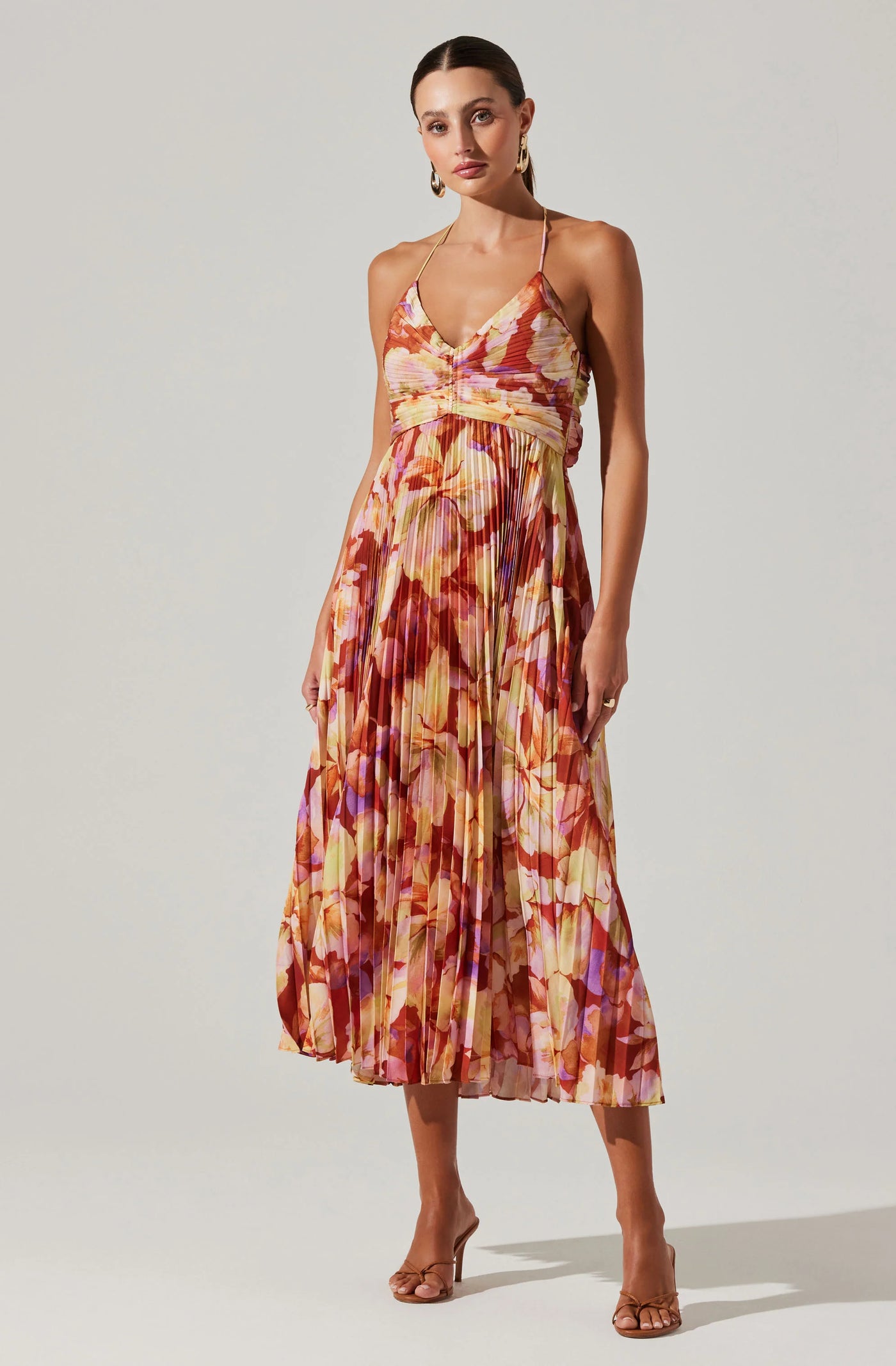 Blythe Floral Plisse Midi Dress – La Tre Clothing Blythe Floral Plisse Midi Dress – La Tre Clothing